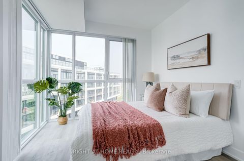 Photo 16 at 707 - 50 George Butchart Drive, CFB, Toronto