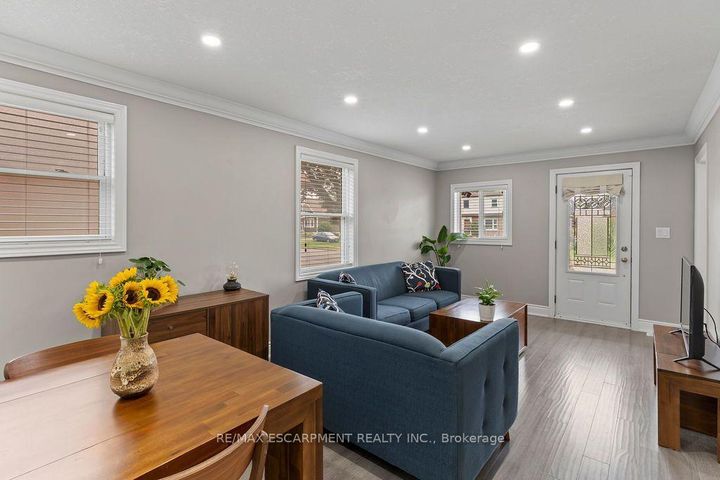 Photo 11 at 340 Upper Gage Avenue, Raleigh, Hamilton