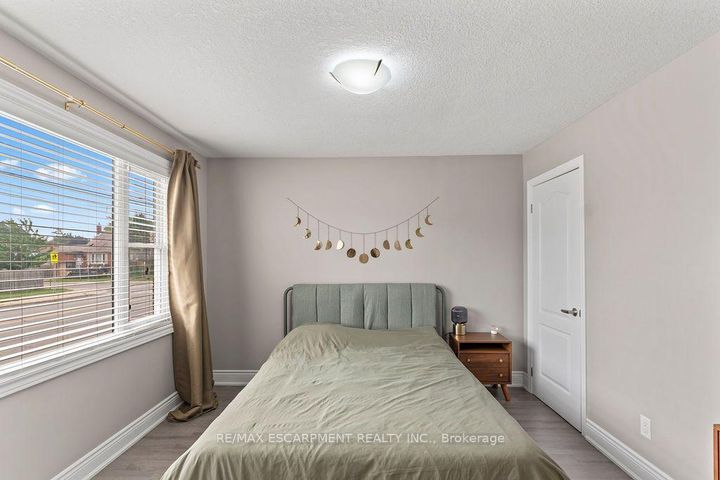 Photo 14 at 340 Upper Gage Avenue, Raleigh, Hamilton