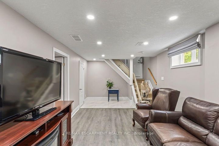 Photo 26 at 340 Upper Gage Avenue, Raleigh, Hamilton