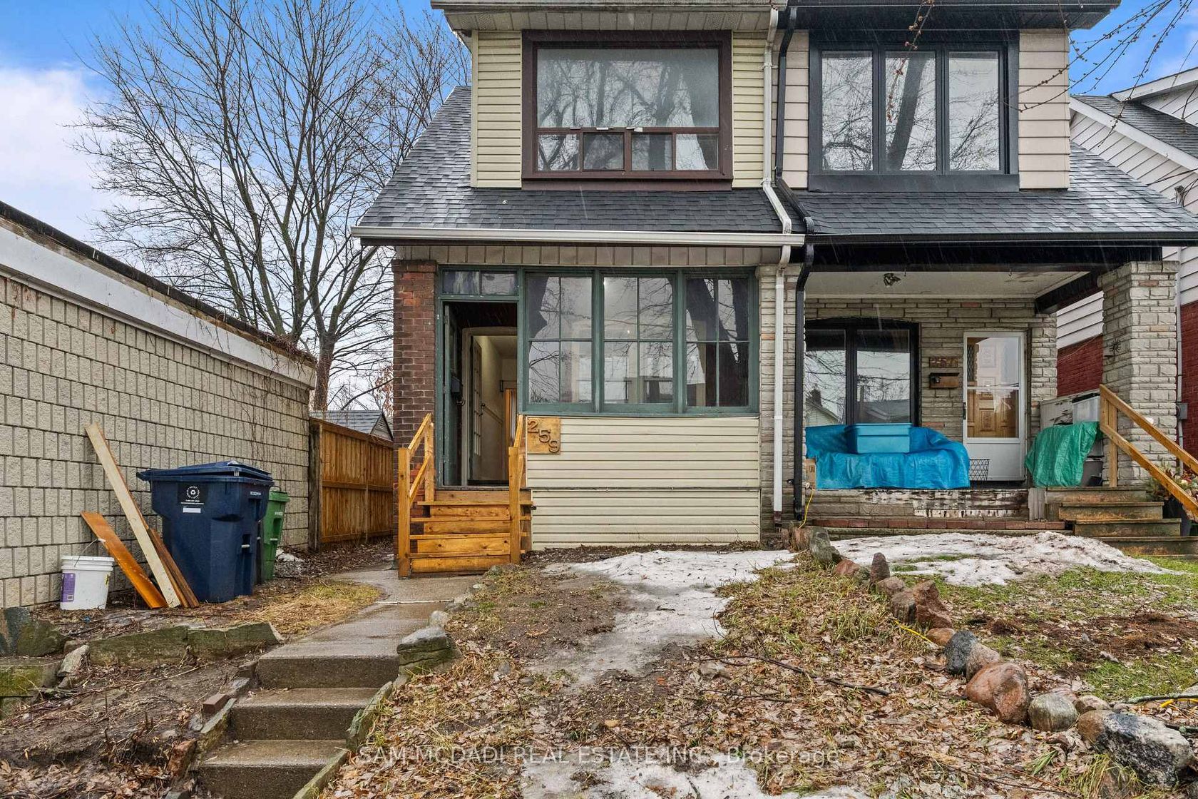 259 Milverton Boulevard, Danforth, Toronto photo 0