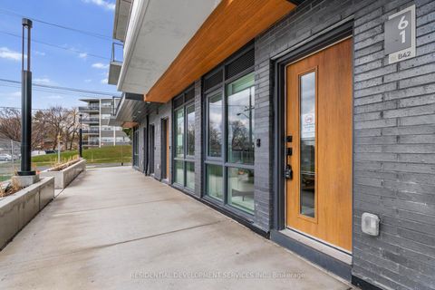 Photo 16 at 62 - 73 Curlew Drive, Donalda, Toronto