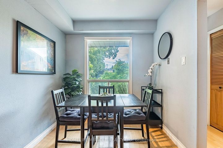 Photo 16 at 2335 Council Ring Road, Erin Mills, Mississauga