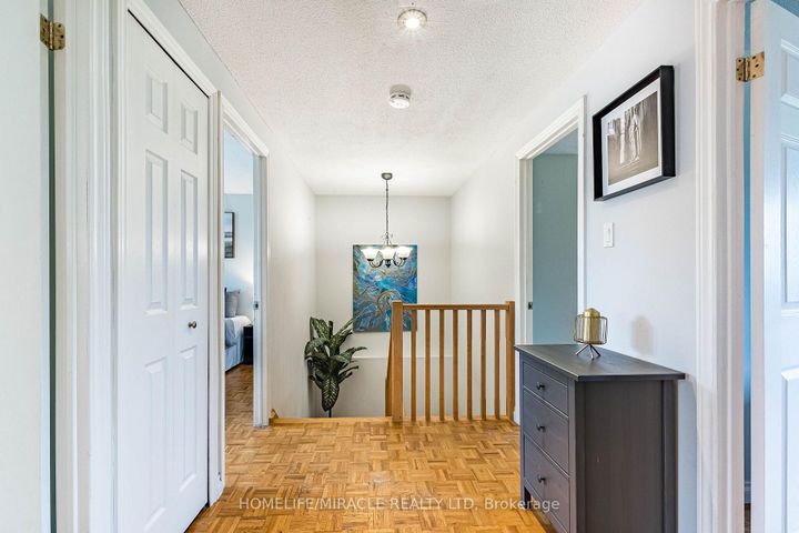 Photo 20 at 2335 Council Ring Road, Erin Mills, Mississauga