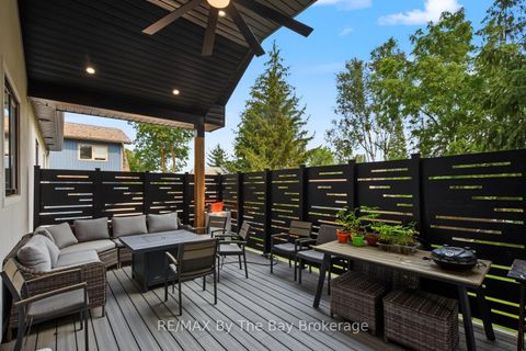 Photo 3 at 208 Thomas Street, Stayner, Clearview