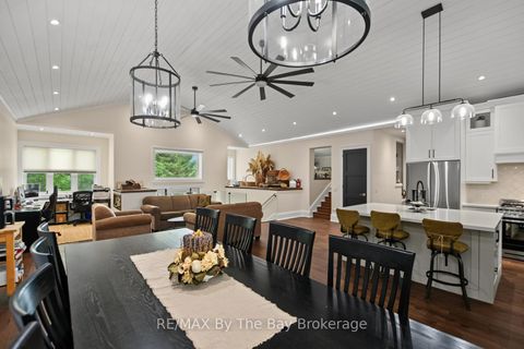 Photo 13 at 208 Thomas Street, Stayner, Clearview