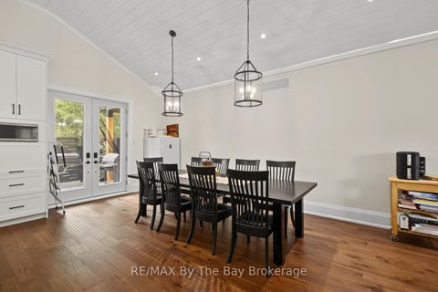 Photo 14 at 208 Thomas Street, Stayner, Clearview