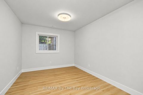 Photo 37 at 208 Thomas Street, Stayner, Clearview