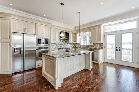 Photo 12 at 107 Brownville Avenue, Mount Dennis, Toronto