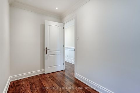 Photo 23 at 107 Brownville Avenue, Mount Dennis, Toronto