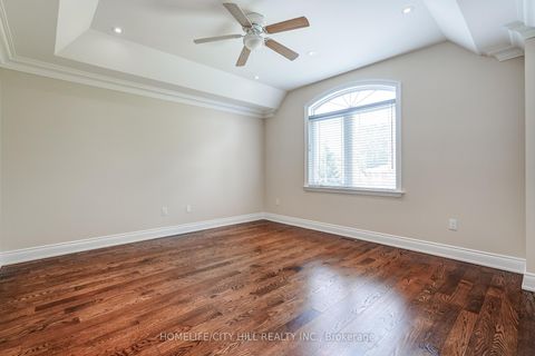 Photo 26 at 107 Brownville Avenue, Mount Dennis, Toronto
