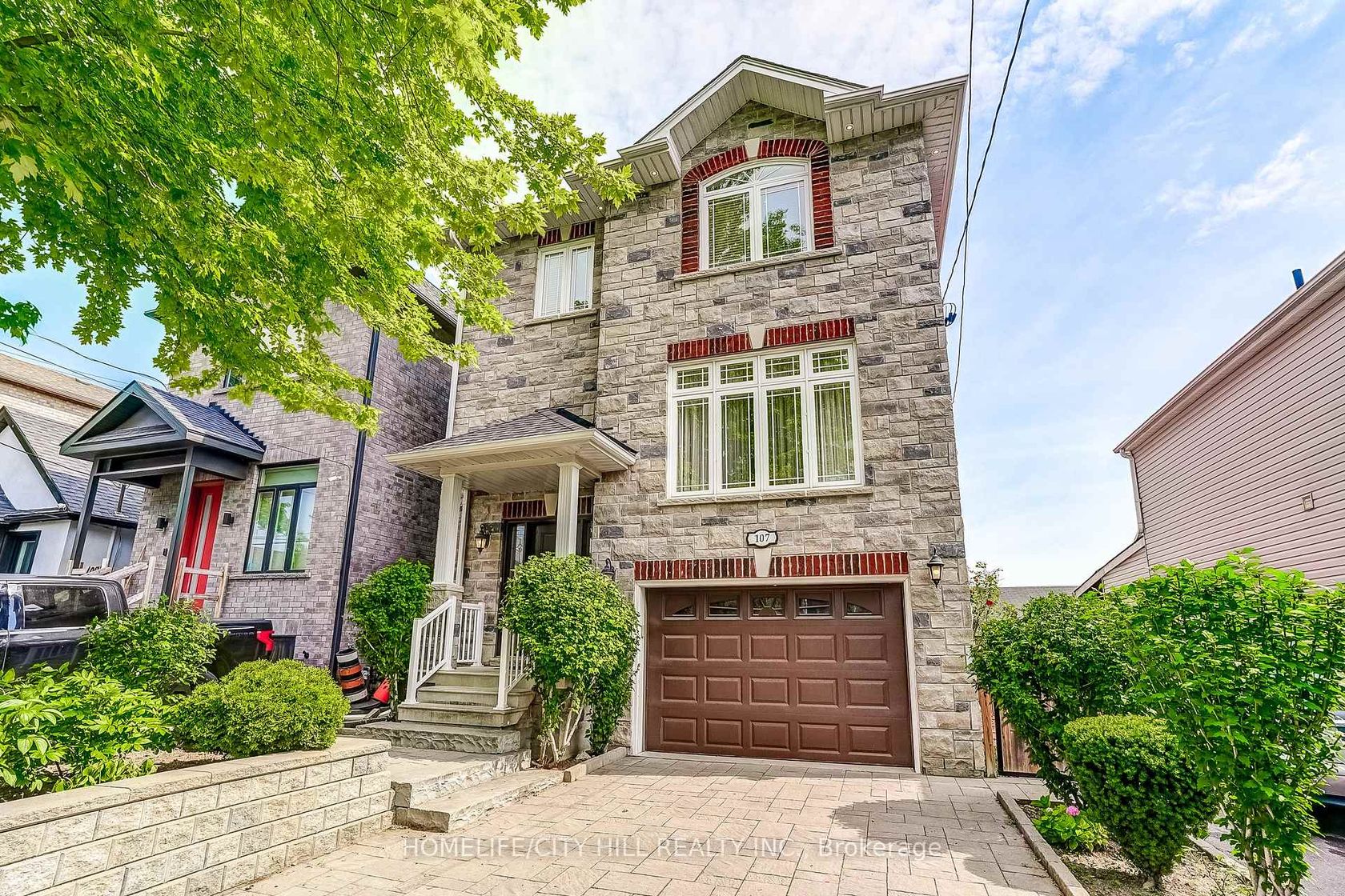 107 Brownville Avenue, Mount Dennis, Toronto 