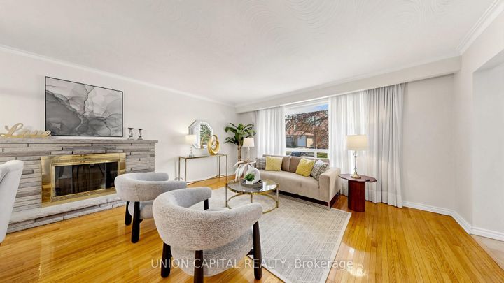 Photo 8 at 49 Bathford Crescent, Bayview Village, Toronto