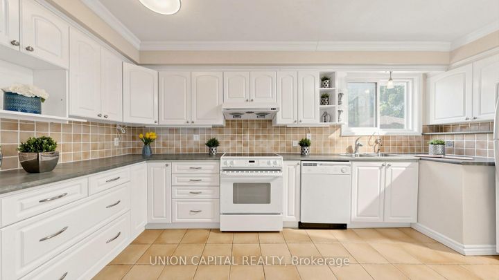 Photo 15 at 49 Bathford Crescent, Bayview Village, Toronto