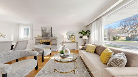 Photo 6 at 49 Bathford Crescent, Bayview Village, Toronto