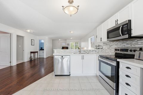 Photo 12 at 1510 Rankin Way, Alcona, Innisfil
