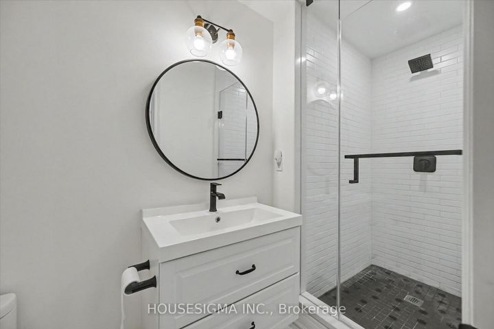 Photo 22 at 444 Withnell Crescent, WO West, Oakville
