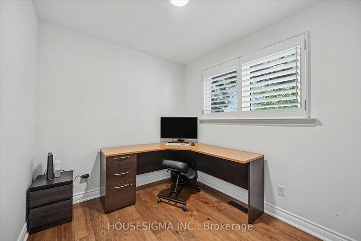 Photo 23 at 444 Withnell Crescent, WO West, Oakville