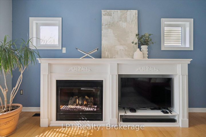 Photo 19 at 1329 Coldstream Drive, Taunton, Oshawa