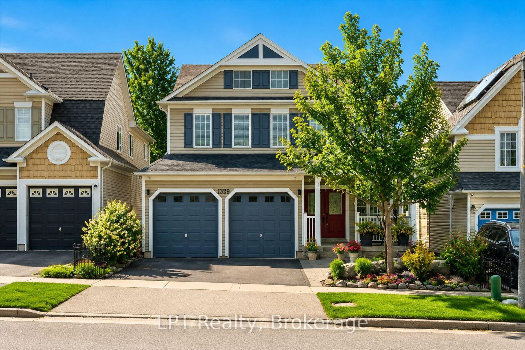 1329 Coldstream Drive, Taunton, Oshawa 2