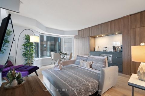 Photo 6 at 704 - 155 Yorkville Avenue, Annex, Toronto