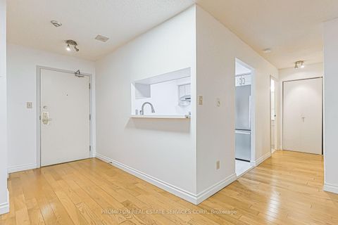 Photo 16 at 1705 - 25 Grenville Street, Bay Street Corridor, Toronto