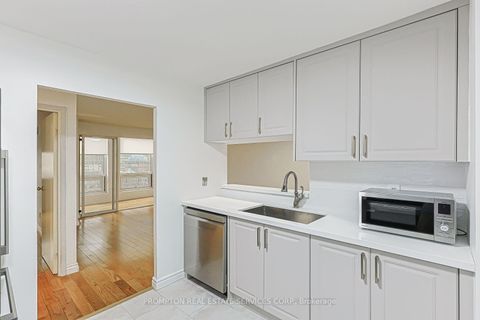Photo 22 at 1705 - 25 Grenville Street, Bay Street Corridor, Toronto