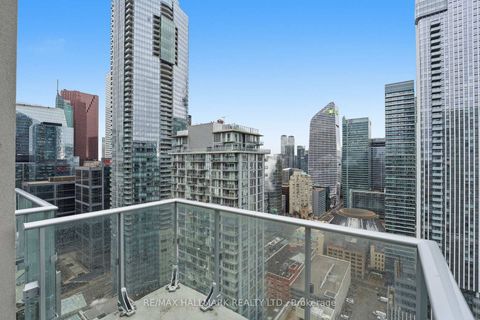 Photo 31 at PH101 - 199 Richmond Street W, Waterfront Communities C1, Toronto