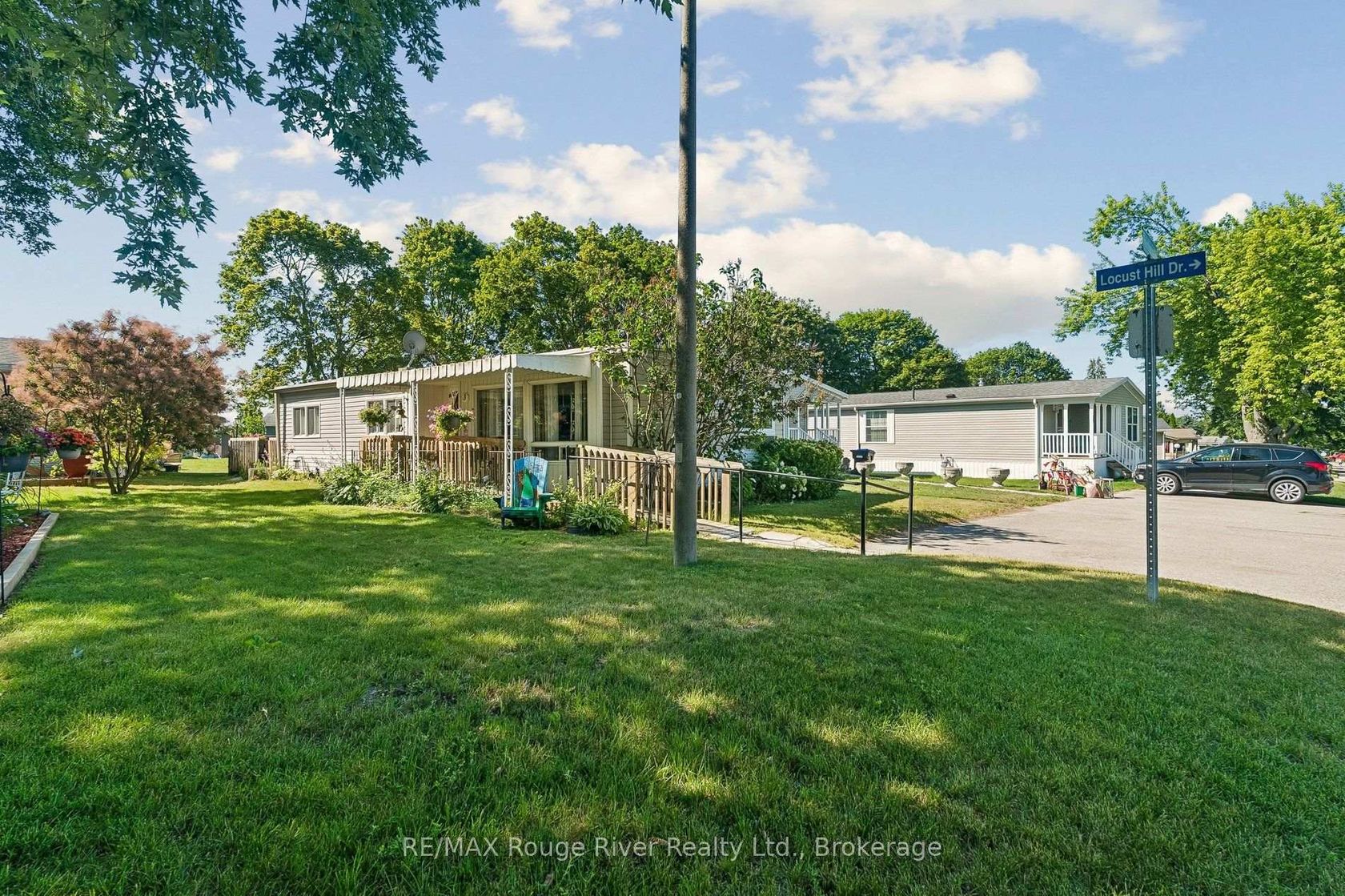 35 Hawthorne Drive, Rural Innisfil, Innisfil photo number 2