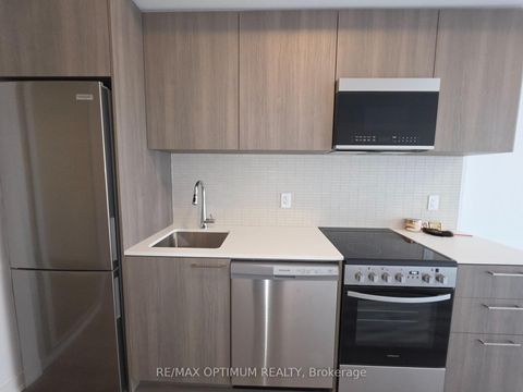 Photo 7 at 705B - 7437 Kingston Road, Rouge E11, Toronto