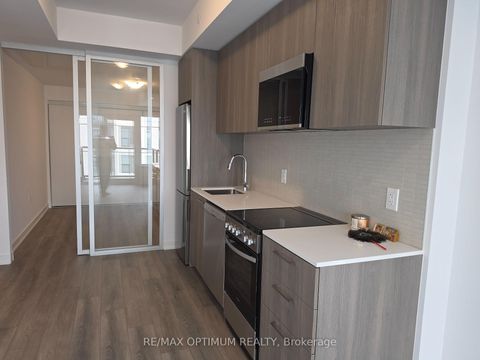 Photo 8 at 705B - 7437 Kingston Road, Rouge E11, Toronto