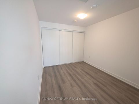Photo 12 at 705B - 7437 Kingston Road, Rouge E11, Toronto