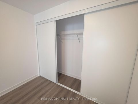Photo 13 at 705B - 7437 Kingston Road, Rouge E11, Toronto