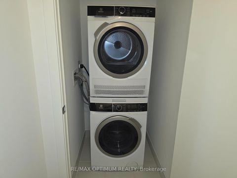 Photo 16 at 705B - 7437 Kingston Road, Rouge E11, Toronto