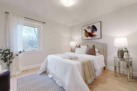 Photo 5 at 1607 Woodbine Heights Boulevard, Parkview, Toronto