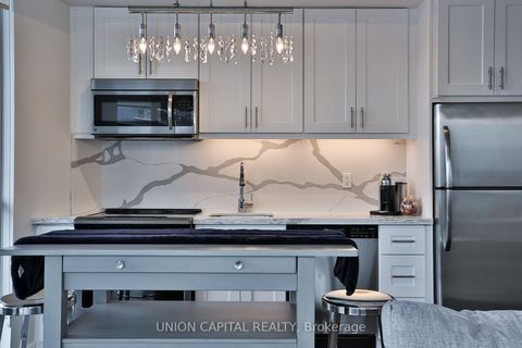 Photo 12 at 1103 - 20 Bruyeres Mews, Niagara, Toronto