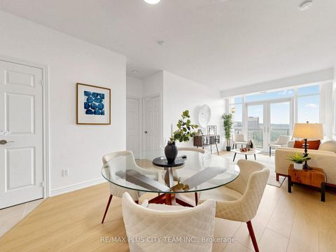 Photo 7 at 1009 - 1135 Royal York Road, Humber Valley, Toronto
