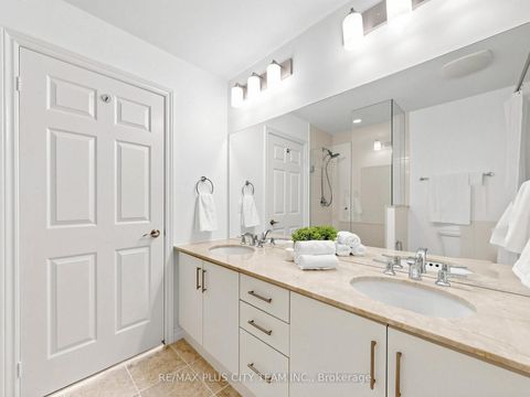 Photo 18 at 1009 - 1135 Royal York Road, Humber Valley, Toronto