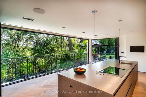 Photo 4 at 57 Baby Point Crescent S, Lambton Baby Point, Toronto