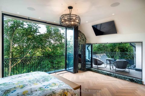 Photo 19 at 57 Baby Point Crescent S, Lambton Baby Point, Toronto