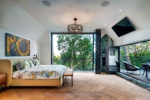 Photo 20 at 57 Baby Point Crescent S, Lambton Baby Point, Toronto
