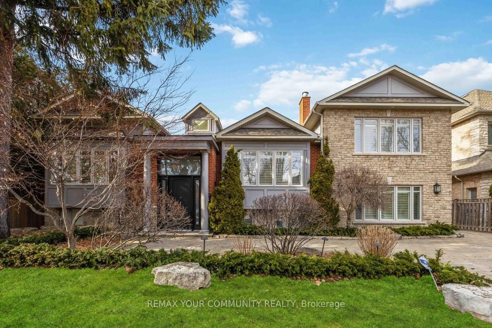 48 May Avenue, North Richvale, Richmond Hill photo number 2
