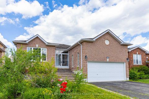 Photo 1 at 90 Sproule Drive, Edgehill Drive, Barrie