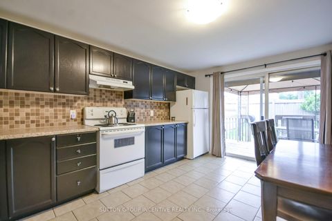 Photo 7 at 22 Peregrine Road, Little Lake, Barrie