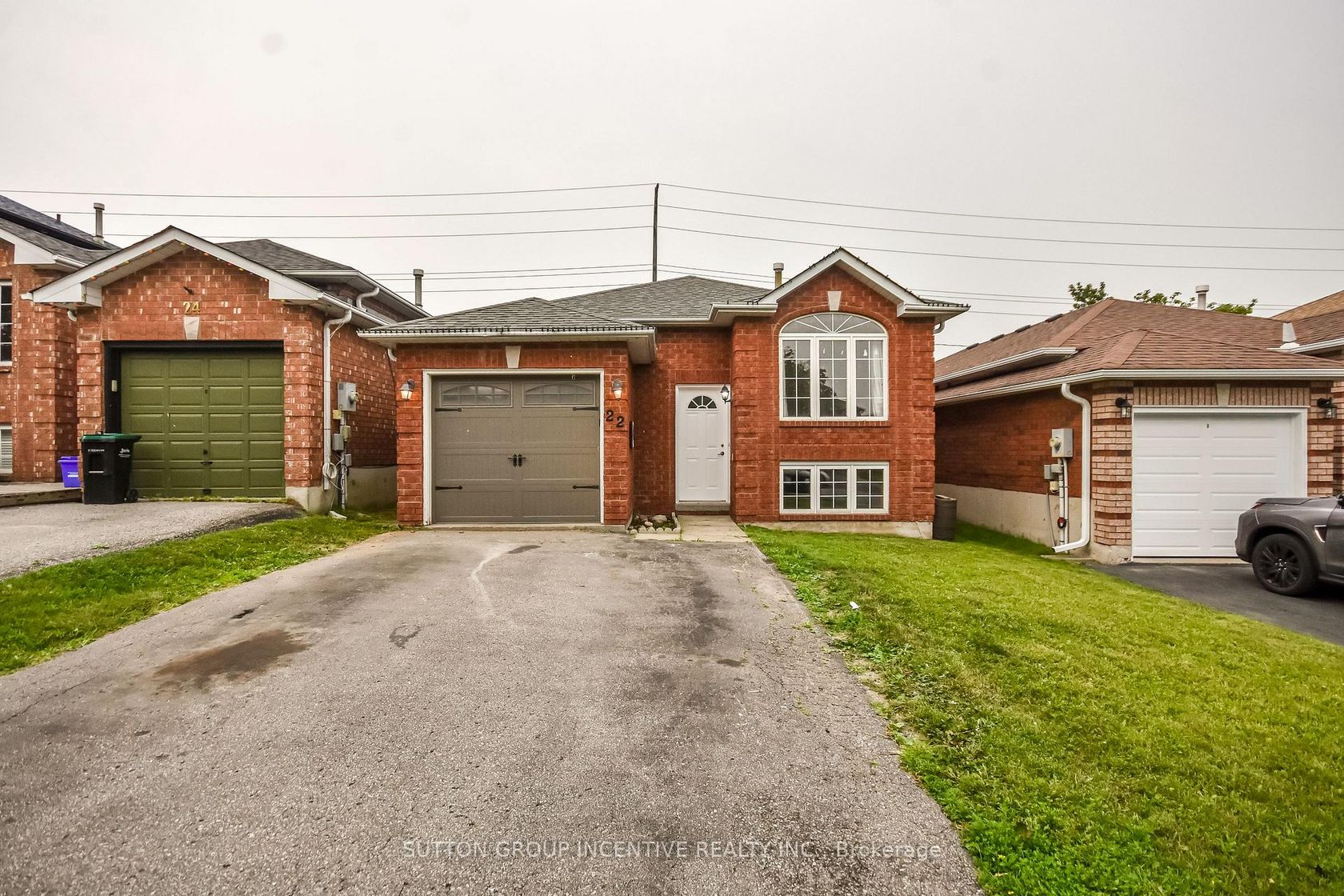 22 Peregrine Road, Little Lake, Barrie photo 1