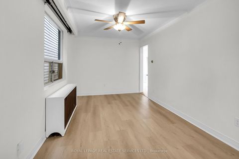 Photo 9 at 56 Arlington Avenue, Wychwood, Toronto