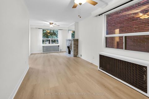 Photo 10 at 56 Arlington Avenue, Wychwood, Toronto