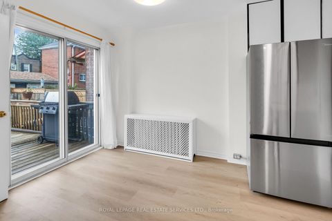 Photo 14 at 56 Arlington Avenue, Wychwood, Toronto