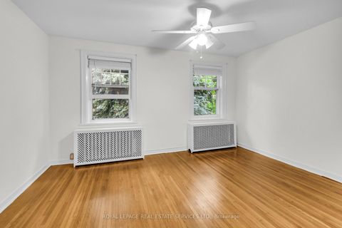 Photo 18 at 56 Arlington Avenue, Wychwood, Toronto