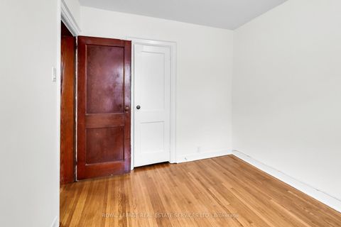 Photo 30 at 56 Arlington Avenue, Wychwood, Toronto